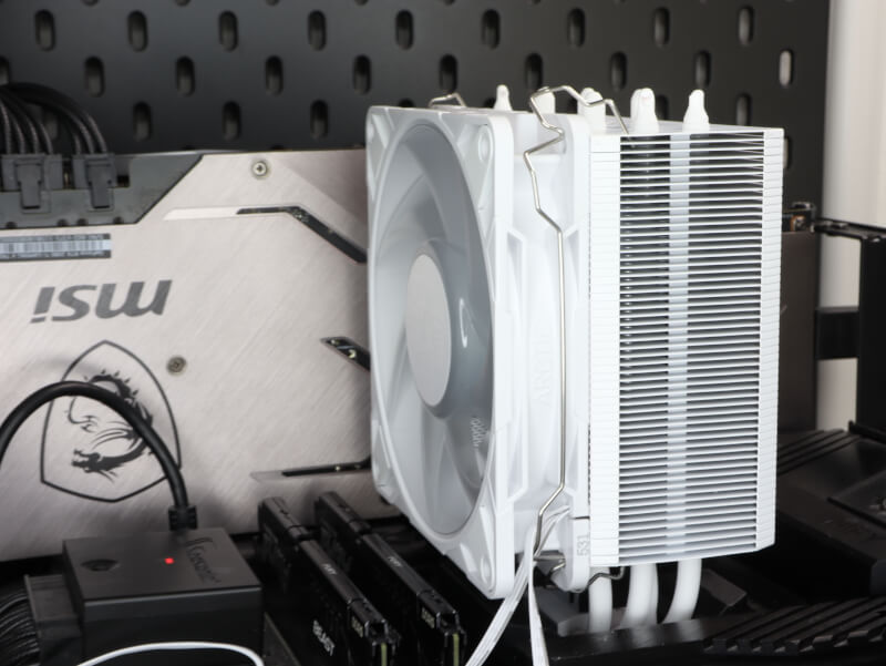 Arctic Freezer 36-S A-RGB hvid CPU køler test.jpg